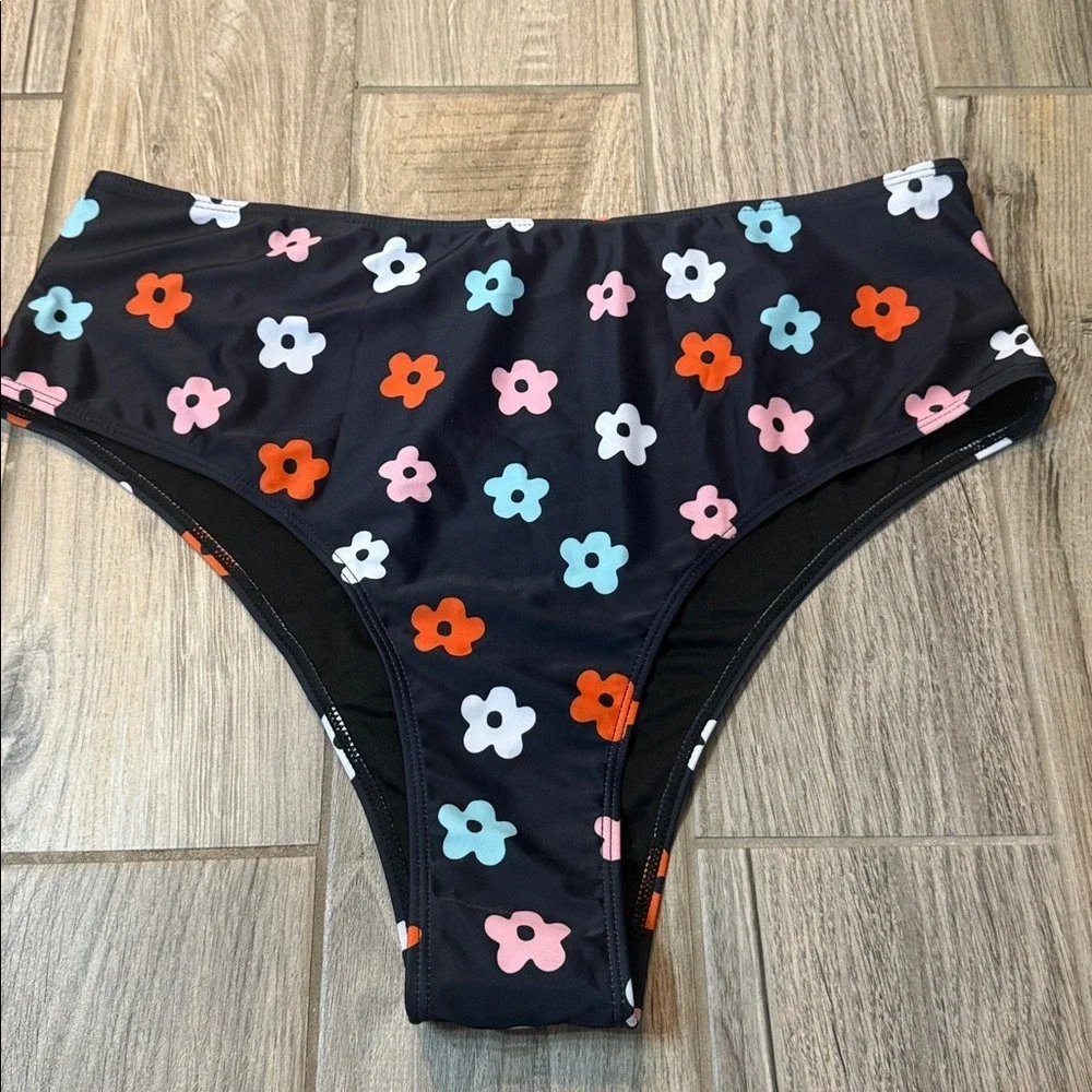 SHEIN Black Floral Bikini 3 piece Set Size 3XL‎